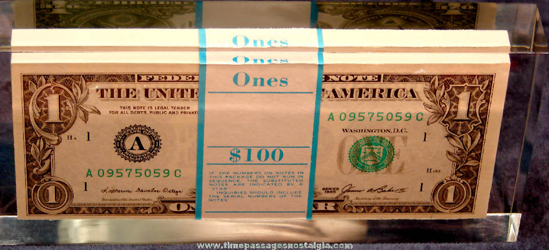 1985 $1.00 Federal Reserve Notes American Banded Currency Stack Paper Weight
