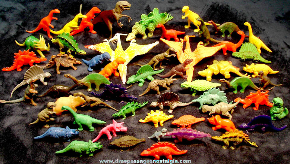 (56) Colorful Old Miniature Plastic Dinosaur Toy Play Set Figures