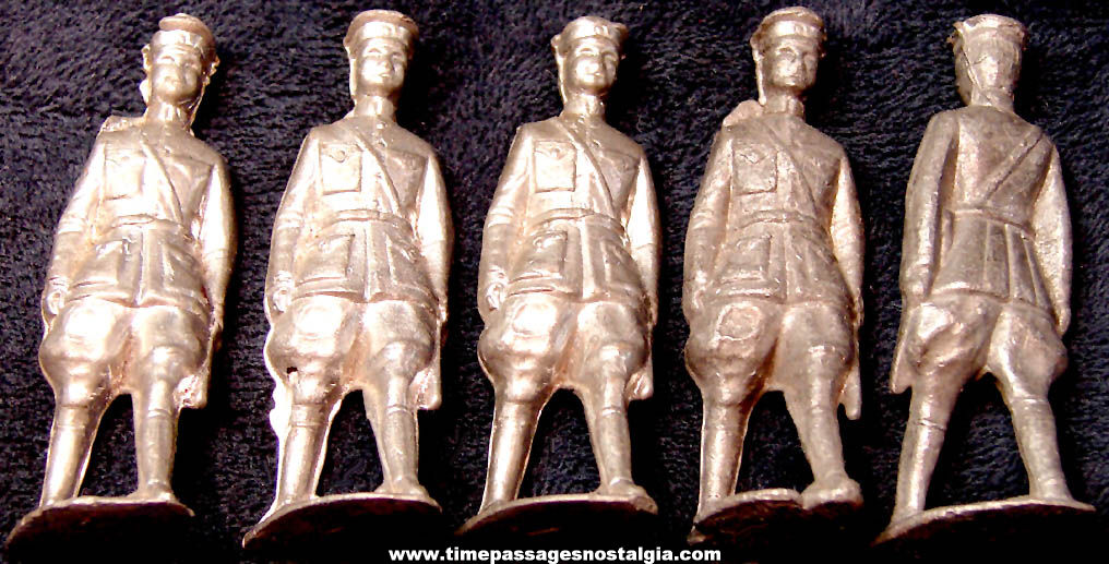 (5) Old Unpainted Lead Metal Toy Military Army Soldier Figures