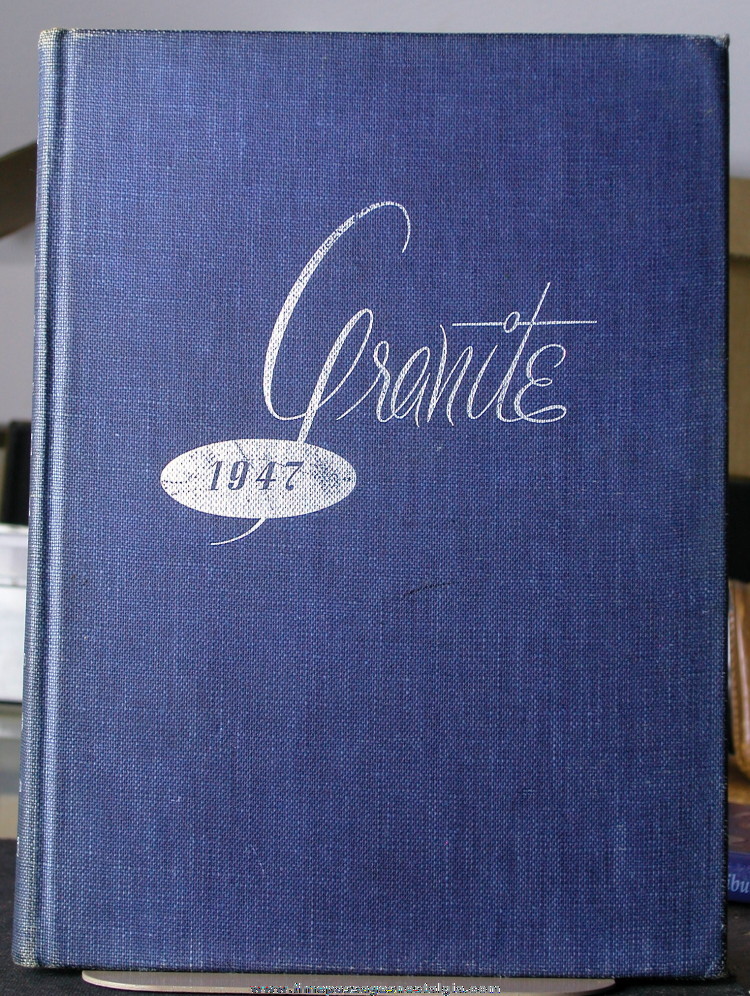 1947 University of New Hampshire Yearbook (Granite)