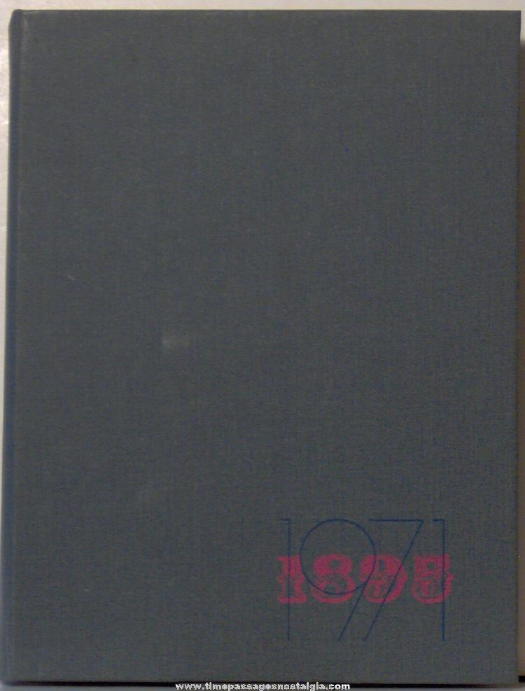 1971 Lowell Technological Institute Yearbook (Pickout)