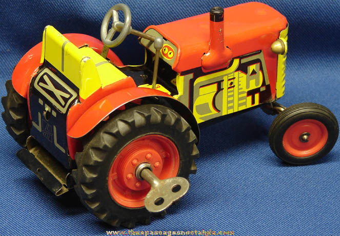 Old Key Wind Up Tin Toy Zetor Farm Tractor - TPNC